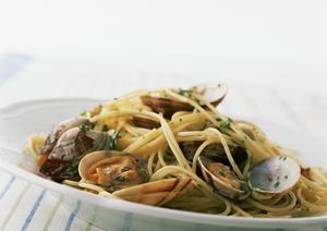 秋葉原のコンカフェで非日常体験！癒やしとリアルな恋愛を楽しむための完全ガイド